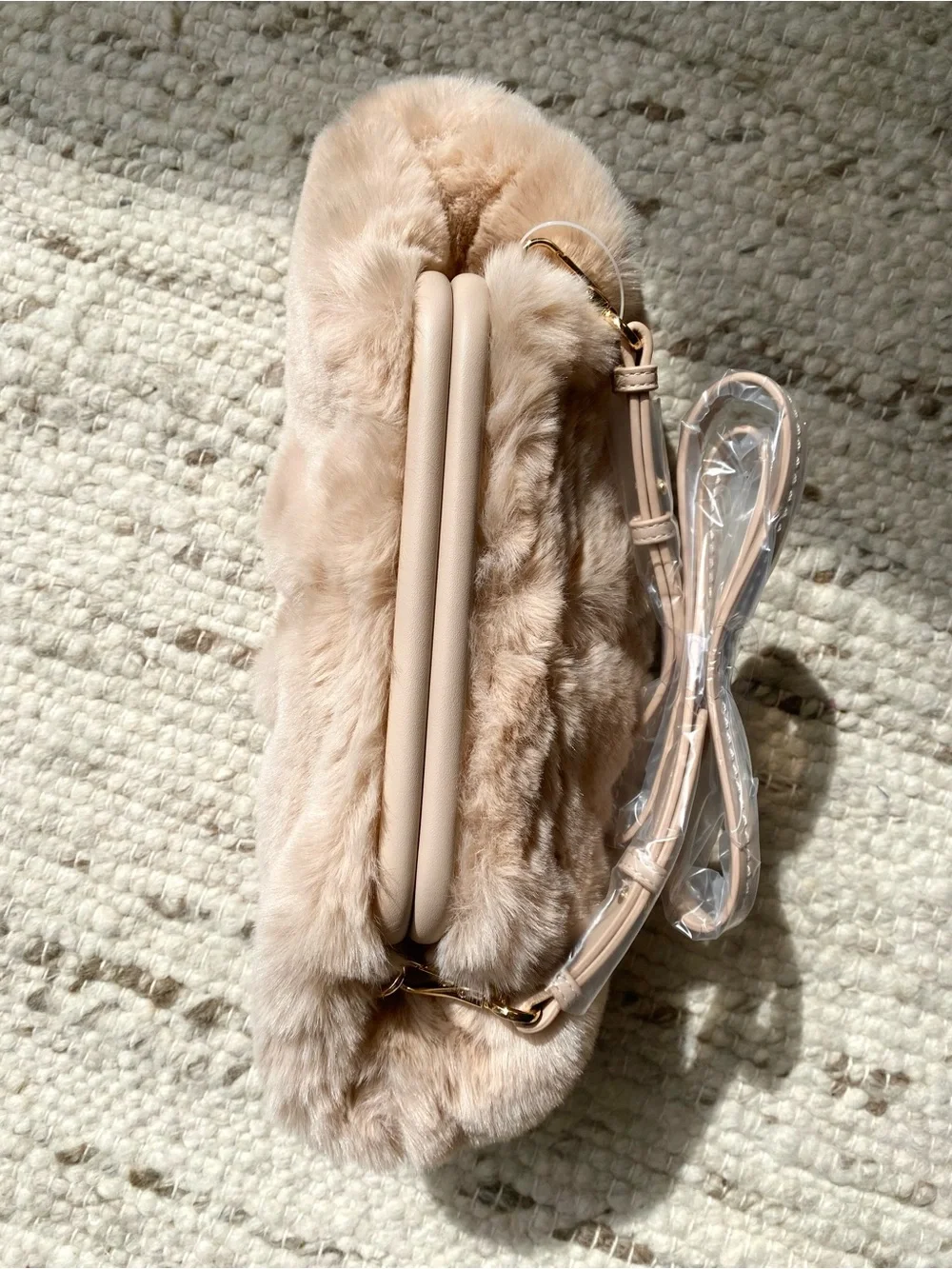 Anthropologie Dolce Vita NWT Oversized Faux Fur Clutch Crossbody Blush Pink
